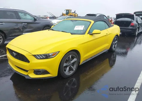 2015 Ford Mustang V6 z USA, uszkodzony, nr VIN 1FATP8EM4F5374910